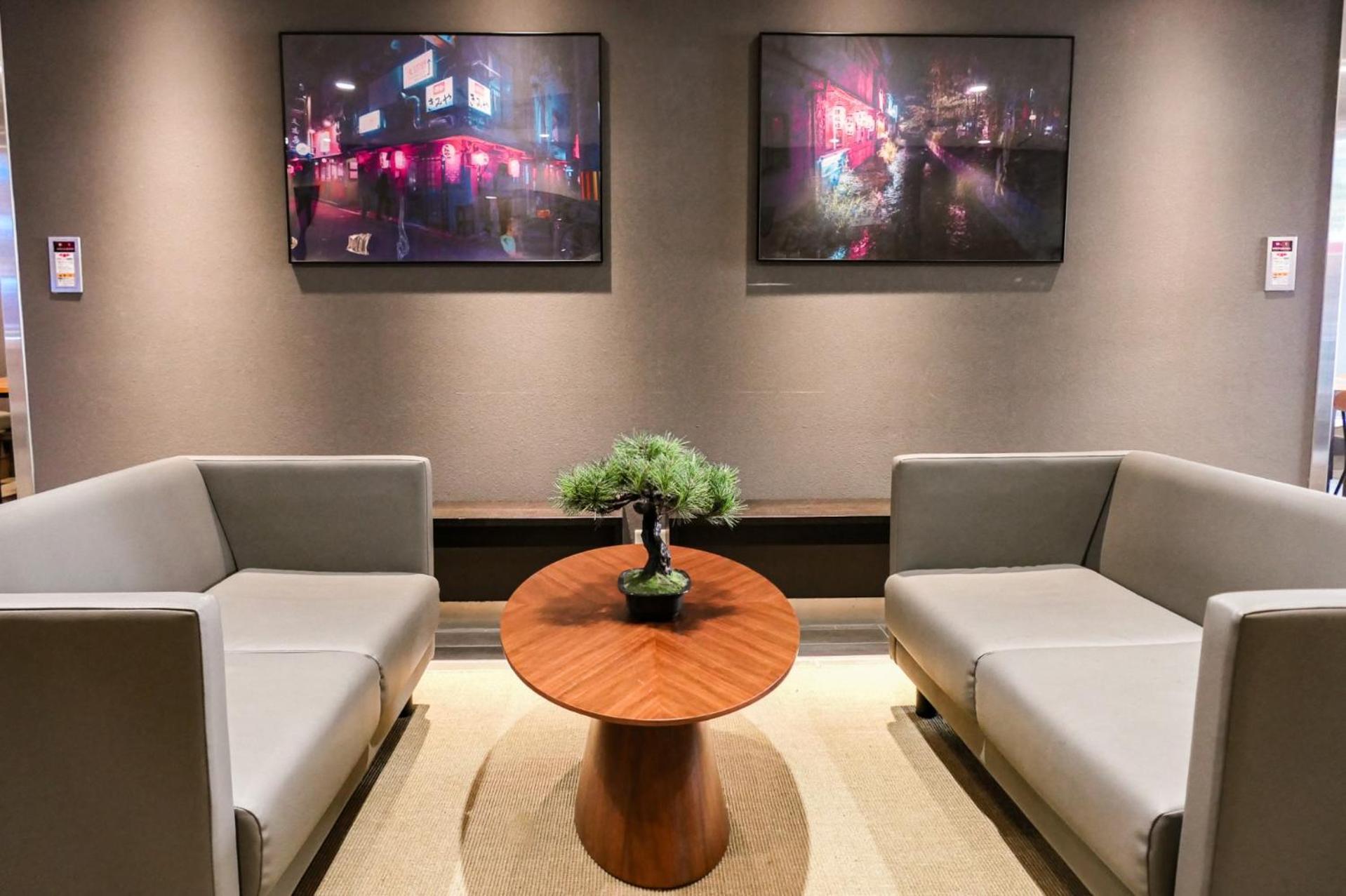 Wayfarer Shinsaibashi Otel Osaka Dış mekan fotoğraf