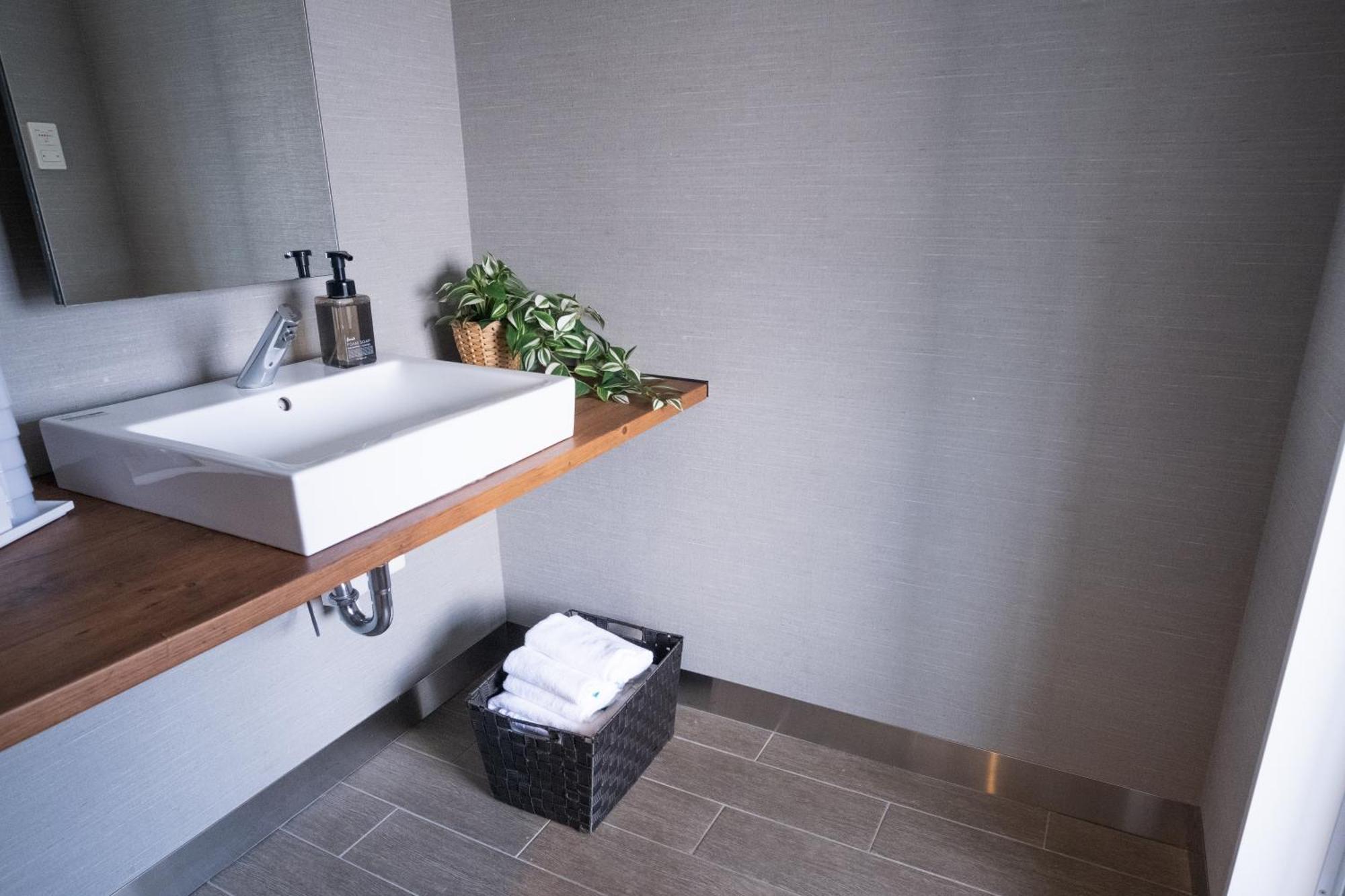 Wayfarer Shinsaibashi Otel Osaka Dış mekan fotoğraf