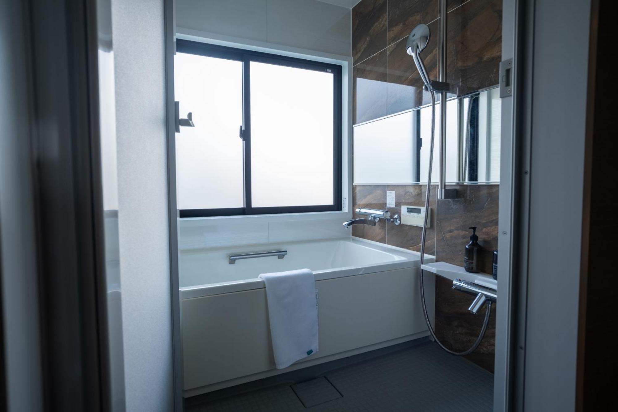 Wayfarer Shinsaibashi Otel Osaka Dış mekan fotoğraf